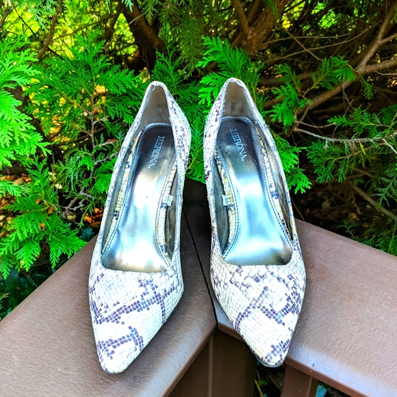 Merona Faux Python Pumps - Picture 2 of 8